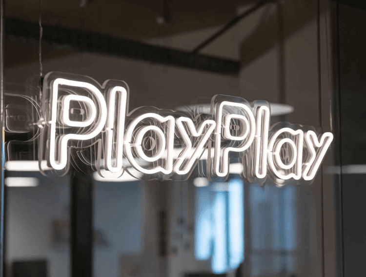 PlayPlay